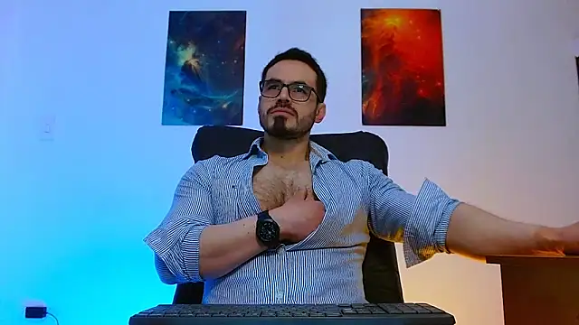 Axel Lover online show from 29, 10, 2025