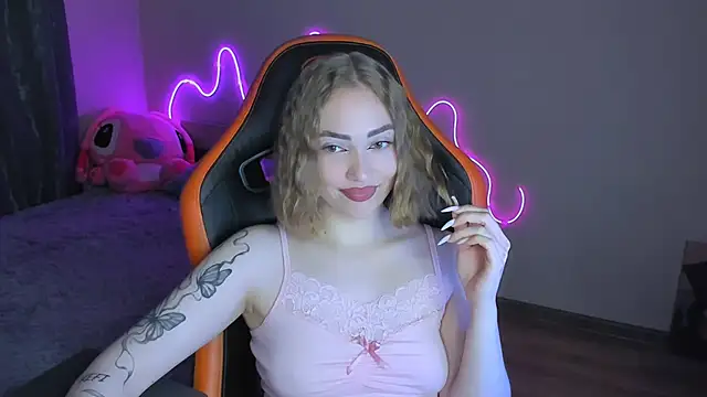 LaraKrein lk online show from 17, 4, 2026