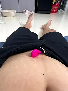 Snapshot of sharon-Hanna chatting on 28, 9, 2025 sharon-Hanna online show from 28, 9, 2025