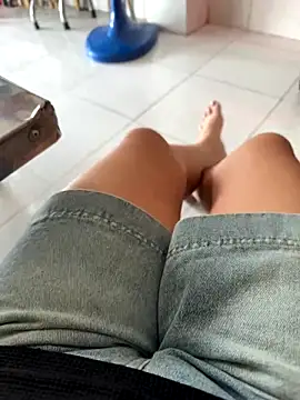 Snapshot of sharon-Hanna chatting on 7, 11, 2025 sharon-Hanna online show from 7, 11, 2025