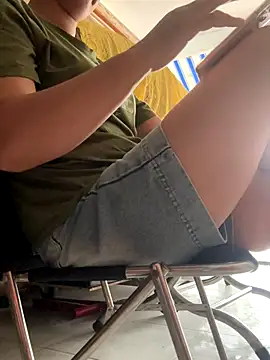 Snapshot of sharon-Hanna chatting on 12, 11, 2025 sharon-Hanna online show from 12, 11, 2025