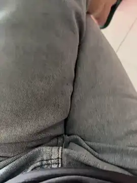 Snapshot of sharon-Hanna chatting on 4, 12, 2025 sharon-Hanna online show from 4, 12, 2025