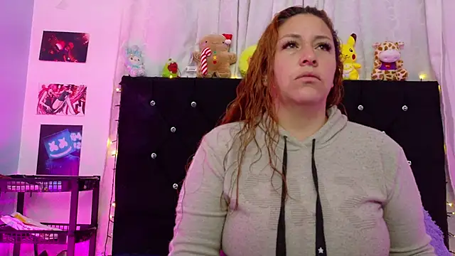 queen marifer online show from 21, 12, 2025