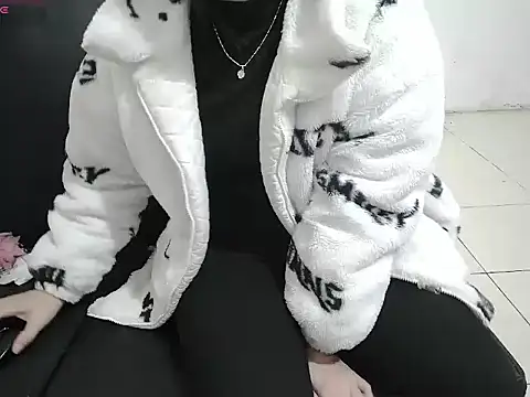 Owe chan online show from 14, 1, 2026