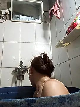 Snapshot of Bianly chatting on 12, 3, 2026 Bianly online show from 12, 3, 2026