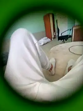 Snapshot of husi6969 chatting on 29, 4, 2026 husi6969 online show from 29, 4, 2026