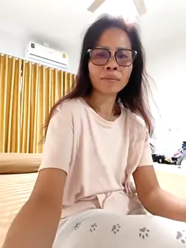 Mama Eva 1 online show from 27, 9, 2025