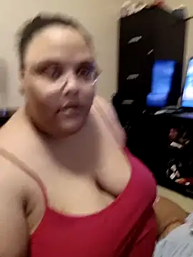 Snapshot of SexyBBW10790 chatting on 4, 10, 2025 SexyBBW10790 online show from 4, 10, 2025