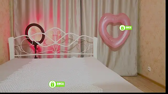 Snapshot of Berkova_L chatting on 22, 4, 2026 Berkova L online show from 22, 4, 2026