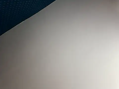 KissMeAss9387 online show from 3, 11, 2025