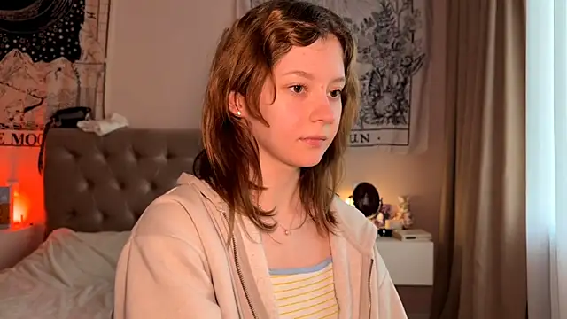 Snapshot of IrisPurrphy chatting on 1, 11, 2025 IrisPurrphy online show from 1, 11, 2025