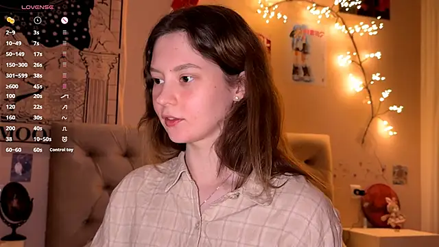 Snapshot of IrisPurrphy chatting on 8, 2, 2026 IrisPurrphy online show from 8, 2, 2026