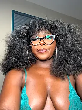 WomanNextdoor1 online show from 1, 11, 2025