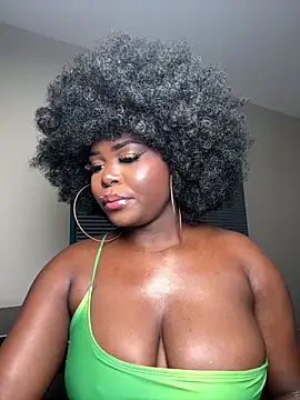 Snapshot of WomanNextdoor1 chatting on 28, 3, 2026 WomanNextdoor1 online show from 28, 3, 2026