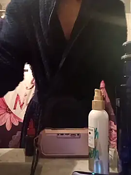 Snapshot of bbclongstrong1433 chatting on 26, 3, 2026 bbclongstrong1433 online show from 26, 3, 2026