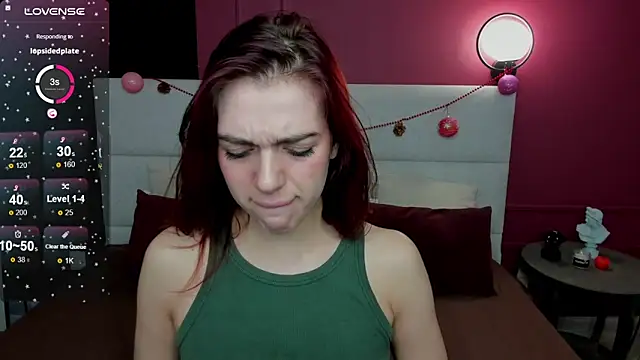 Snapshot of Jill_Smith chatting on 22, 12, 2025 Jill Smith online show from 22, 12, 2025