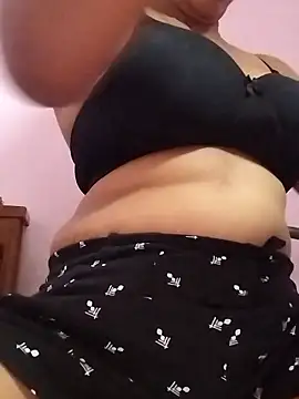 Snapshot of Tamil_Amul chatting on 18, 11, 2025 Tamil Amul online show from 18, 11, 2025