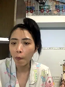 Minee1202 online show from 8, 10, 2025