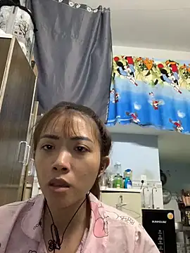 Snapshot of Minee1202 chatting on 6, 3, 2026 Minee1202 online show from 6, 3, 2026