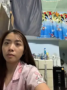 Snapshot of Minee1202 chatting on 25, 3, 2026 Minee1202 online show from 25, 3, 2026