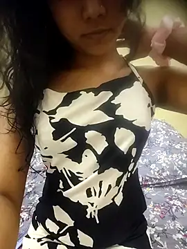 Snapshot of Snaya-baby chatting on 26, 4, 2026 Snaya-baby online show from 26, 4, 2026
