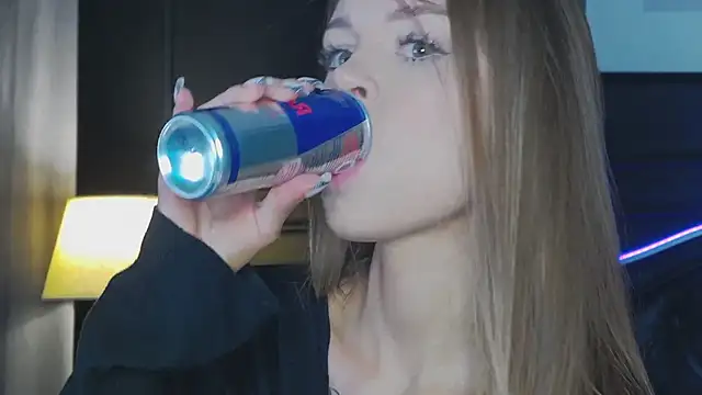 Snapshot of MarilynNova chatting on 24, 2, 2026 MarilynNova online show from 24, 2, 2026