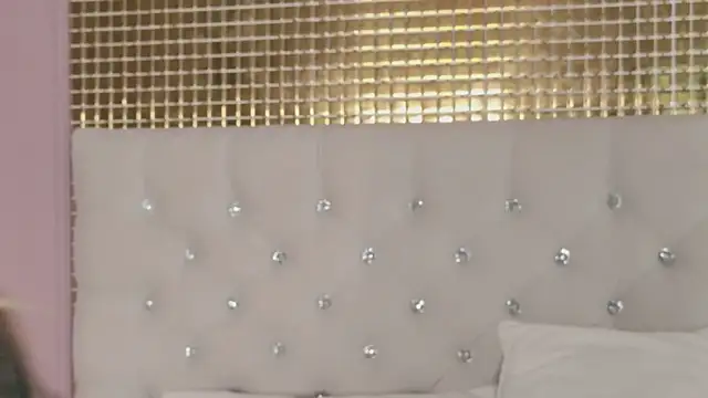 Snapshot of MarilynNova chatting on 7, 3, 2026 MarilynNova online show from 7, 3, 2026