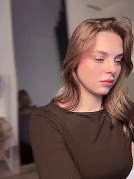 Snapshot of LilyFlamee chatting on 9, 10, 2025 LilyFlamee online show from 9, 10, 2025