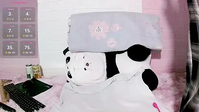 Angel Jakes online show from 3, 12, 2025