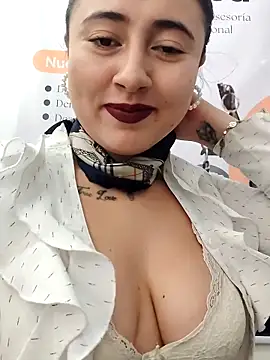 Snapshot of AMATISTA__16 chatting on 10, 4, 2026 AMATISTA 16 online show from 10, 4, 2026