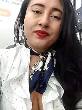 Snapshot of AMATISTA__16 chatting on 12, 5, 2026 AMATISTA 16 online show from 12, 5, 2026