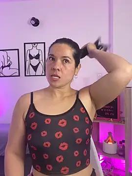 Snapshot of leiablack chatting on 5, 2, 2026 leiablack online show from 5, 2, 2026