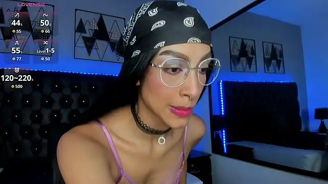 Snapshot of Ebonysweet__ chatting on 11, 11, 2025 Ebonysweet online show from 11, 11, 2025