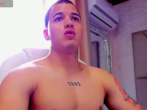 Snapshot of rocoo_santos chatting on 31, 3, 2026 rocoo santos online show from 31, 3, 2026