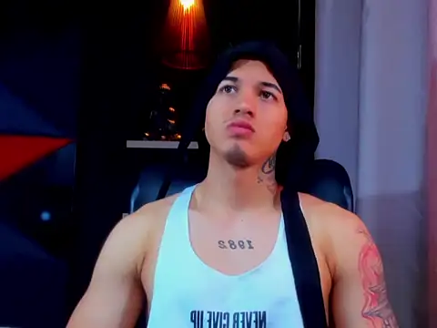 Snapshot of rocoo_santos chatting on 26, 5, 2026 rocoo santos online show from 26, 5, 2026