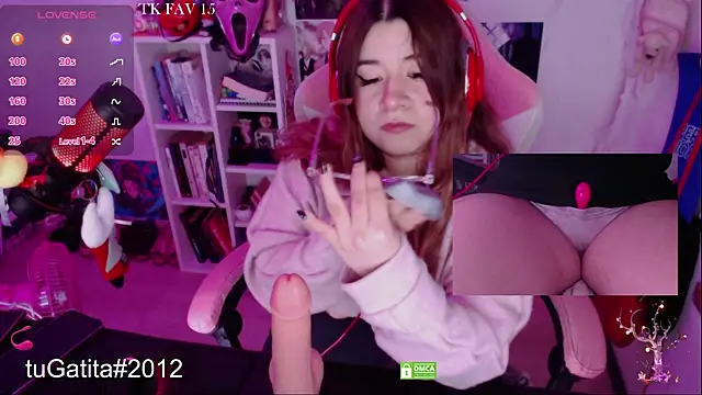 Pink girl0n online show from 29, 11, 2025