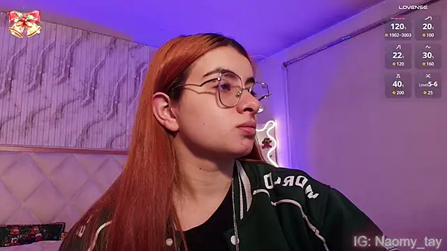 Naomy tay1 online show from 3, 12, 2025