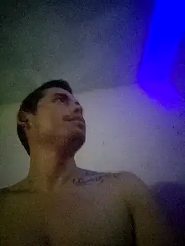 Snapshot of PitudoWuero chatting on 2, 5, 2026 PitudoWuero online show from 2, 5, 2026