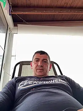 Snapshot of BULLBSX chatting on 1, 4, 2026 BULLBSX online show from 1, 4, 2026