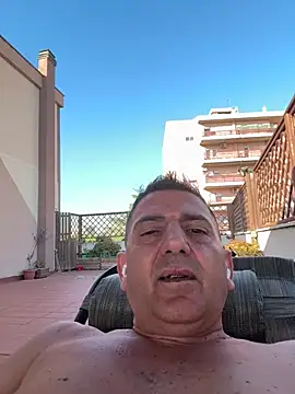 Snapshot of BULLBSX chatting on 18, 4, 2026 BULLBSX online show from 18, 4, 2026