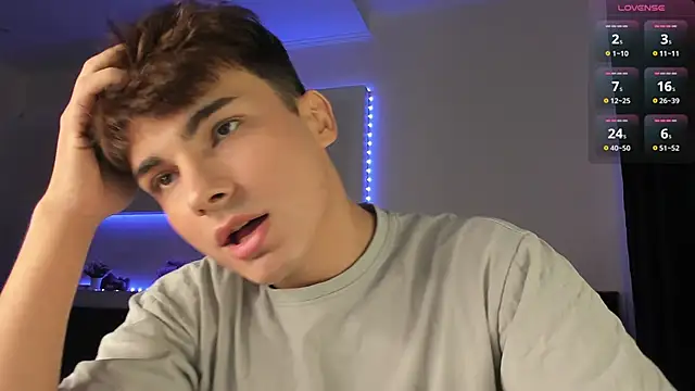 Snapshot of mystic_evan chatting on 7, 4, 2026 mystic evan online show from 7, 4, 2026