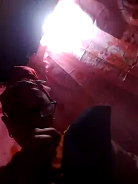 Mamapm20 online show from 18, 12, 2025