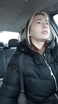 Snapshot of Reina_Cummings chatting on 16, 12, 2025 Reina Cummings online show from 16, 12, 2025