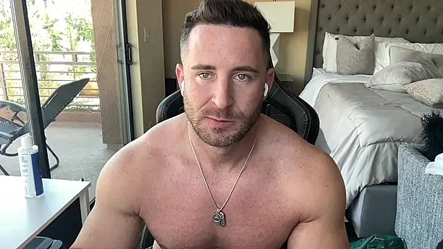 brettmycles28 online show from 29, 9, 2025