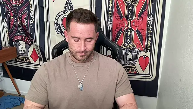 brettmycles28 online show from 21, 12, 2025