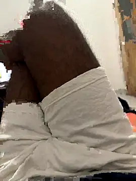 Snapshot of bigDick_000610 chatting on 13, 10, 2025 bigDick 000610 online show from 13, 10, 2025