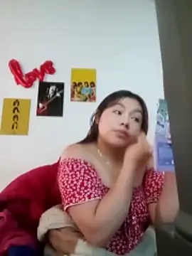 LucyPetit online show from 29, 11, 2025