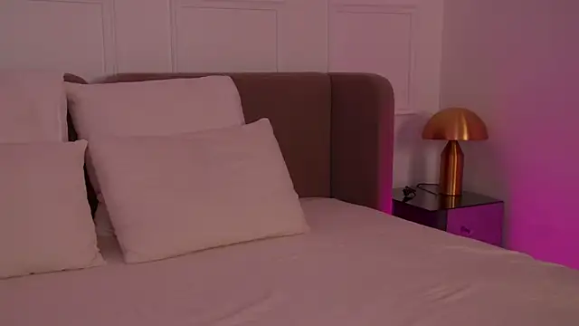 Snapshot of ArianaMell chatting on 2, 3, 2026 ArianaMell online show from 2, 3, 2026