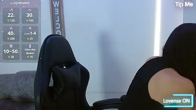 luna starr69 online show from 5, 12, 2025