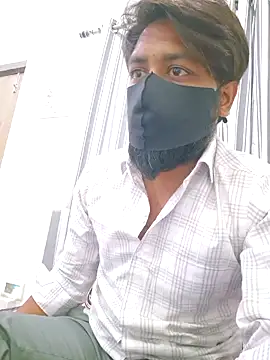 Snapshot of autophile-indian chatting on 25, 5, 2026 autophile-indian online show from 25, 5, 2026